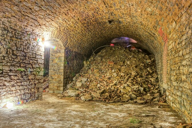 Hidden Brewery Caverns Tour in Cincinnati With Beer Tasting - Filming Location of Johnny Cash Movie