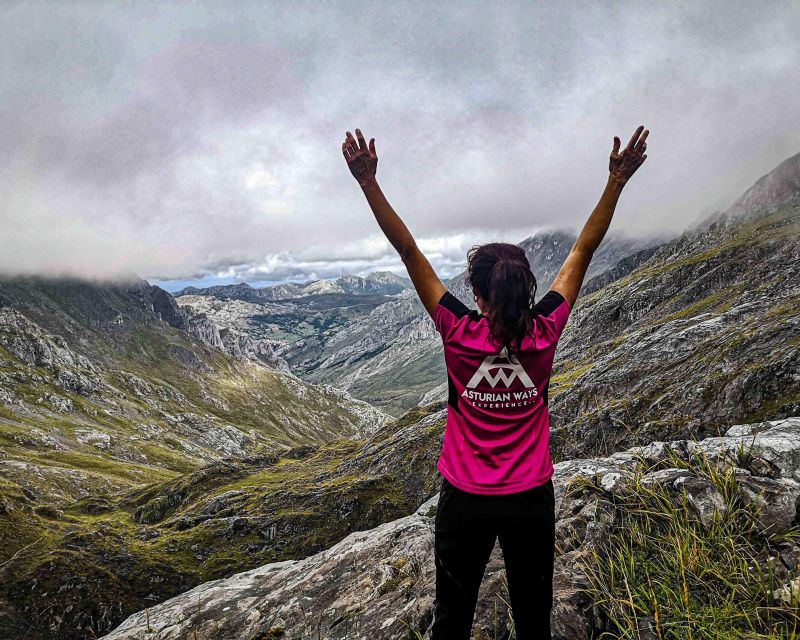 Hiking in Picos De Europa: Moñetas Lake Guided Hiking Tour - Inclusions of the Tour