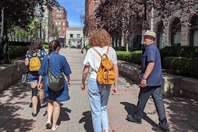 History Walking Tour of Old Montreal - Meeting and Pickup Location