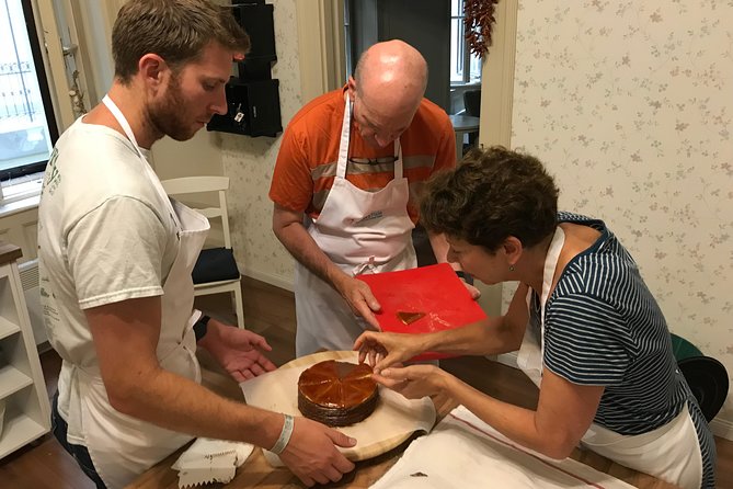 Hungarian Baking Class With the Most Famous Local Desserts - Sampling Local Ingredients and Homemade Drinks