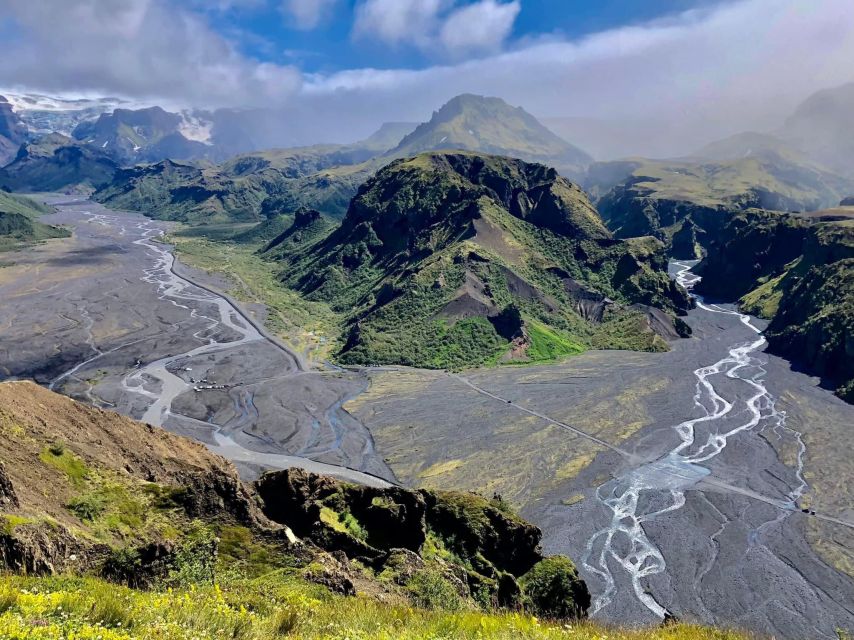 Hvolsvöllur: Private Thorsmork Guided Day Hike by Super Jeep - Glacial Landscapes Trekking Experience