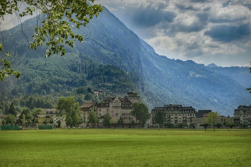 Interlaken Private Walking Tour - Heiliggeistkirche