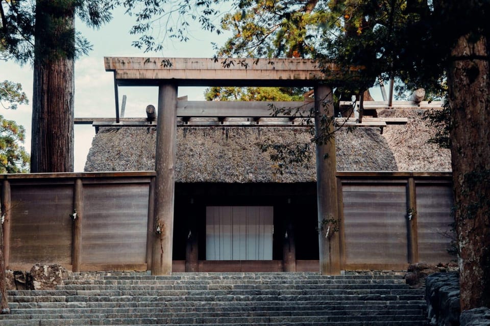 Ise's Sacred Shrines and Coastlines Review - Visiting Ise Grand Shrine