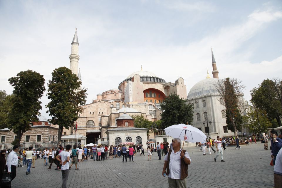 Istanbul Basilica Cistern Hagia Sophia Blue Mosque Old City - Walking Through the Old City