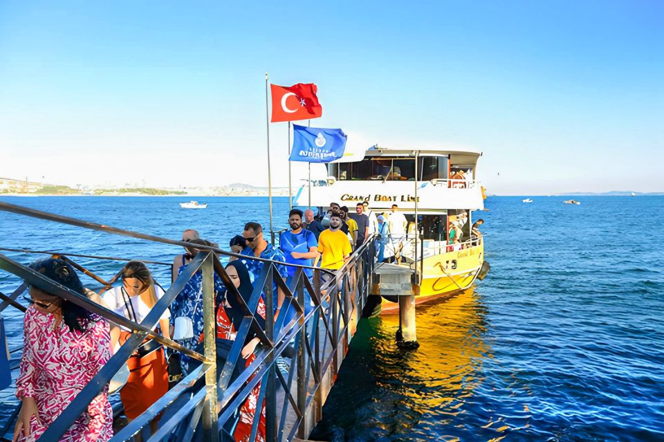 Istanbul: Bosphorus Cruise W/Audio Guide and Sunset Option - Cruise Route and Highlights