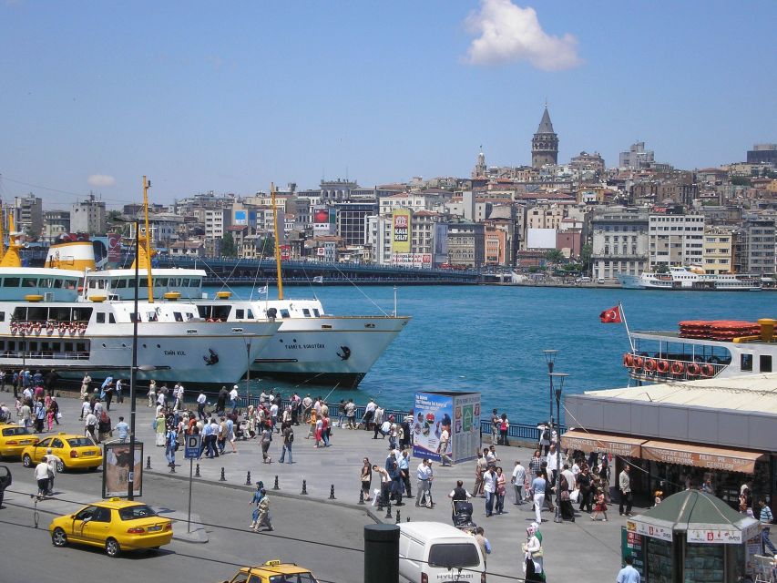 Istanbul: Morning Bosphorus Boat Tour With Spice Bazaar - Cruising the Maritime Landscapes