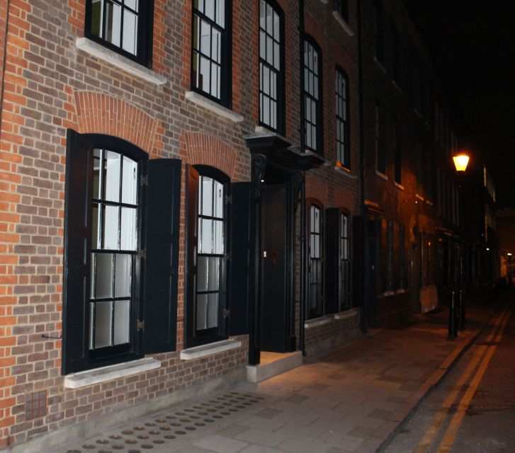 Jack The Ripper Tour in Londons East End - Murder Sites and Victim Profiles