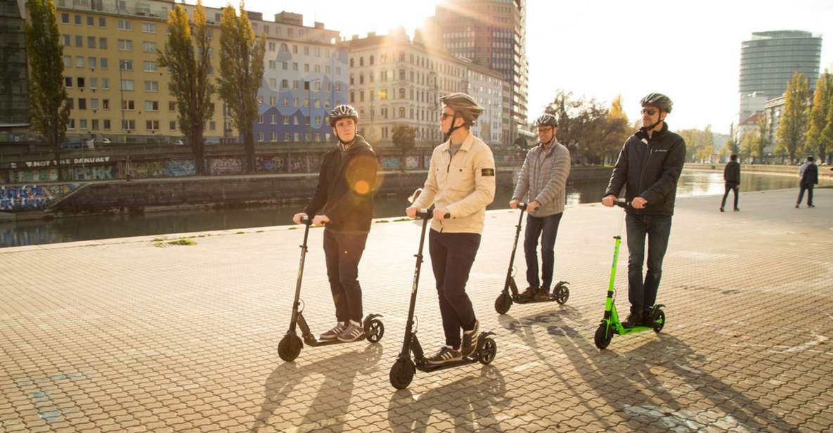 Krakow: 2h Old Town E-Scooter Tour - Guided Tour Details