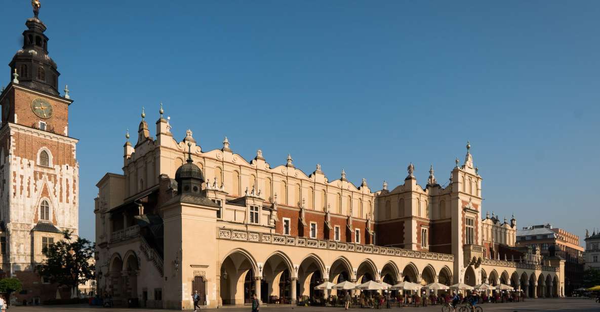 Krakow Walking Tour With Private Guide - Guided Experience