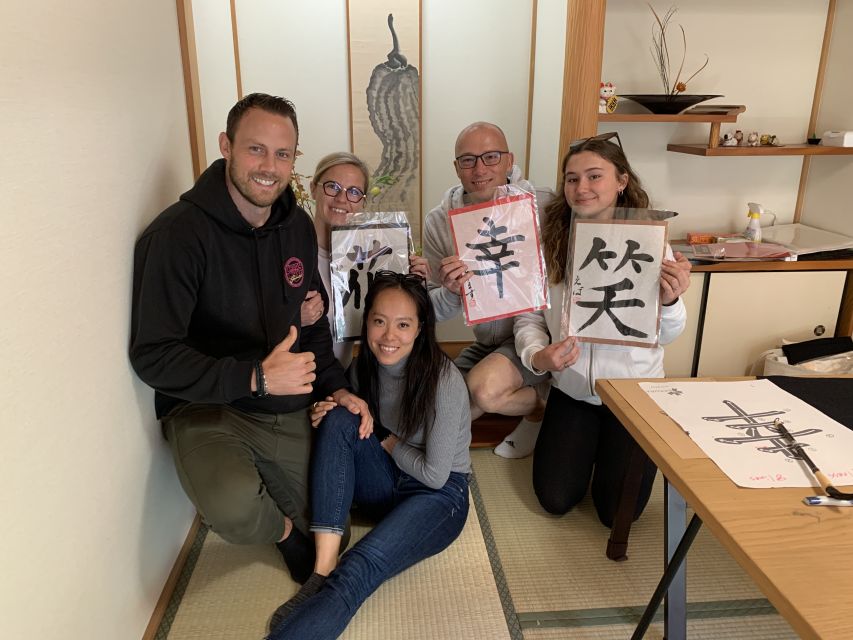 Kyoto: Local Home Visit and Japanese Calligraphy Class - Instructor and Language