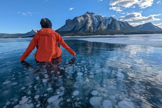 Lake Louise & Snow Fun & Phenomenal Lakes Day Tour (Small Group) - Included in the Tour