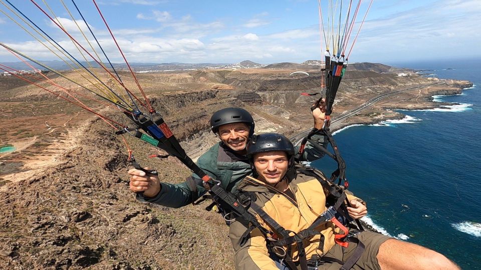 Las Palmas: Tandem Paragliding Flights for Everyone - Booking Information