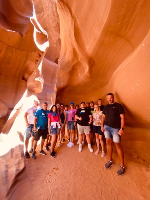 Las Vegas: Antelope Canyon and Horseshoe Bend Private Tour - Exploring Horseshoe Bend