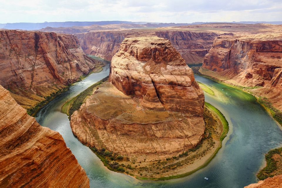 Las Vegas: Antelope Canyon & Horseshoe Bend Tour With Pickup - Awe-inspiring Views of Horseshoe Bend