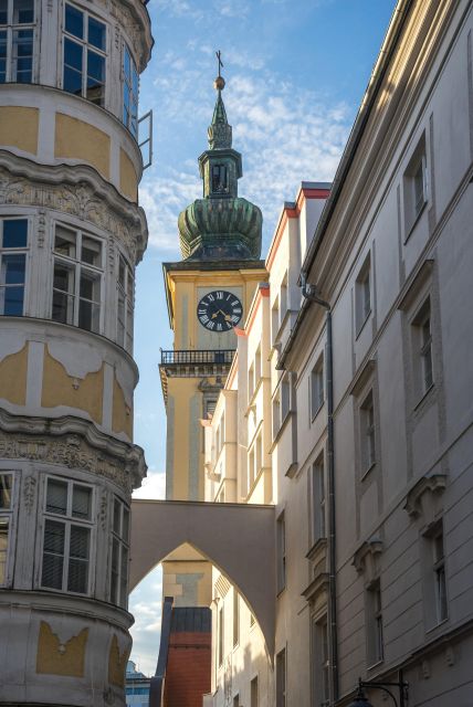 Linz Exploration: Private Walking Tour With Local Guide - Personalized Itinerary Tailored to You