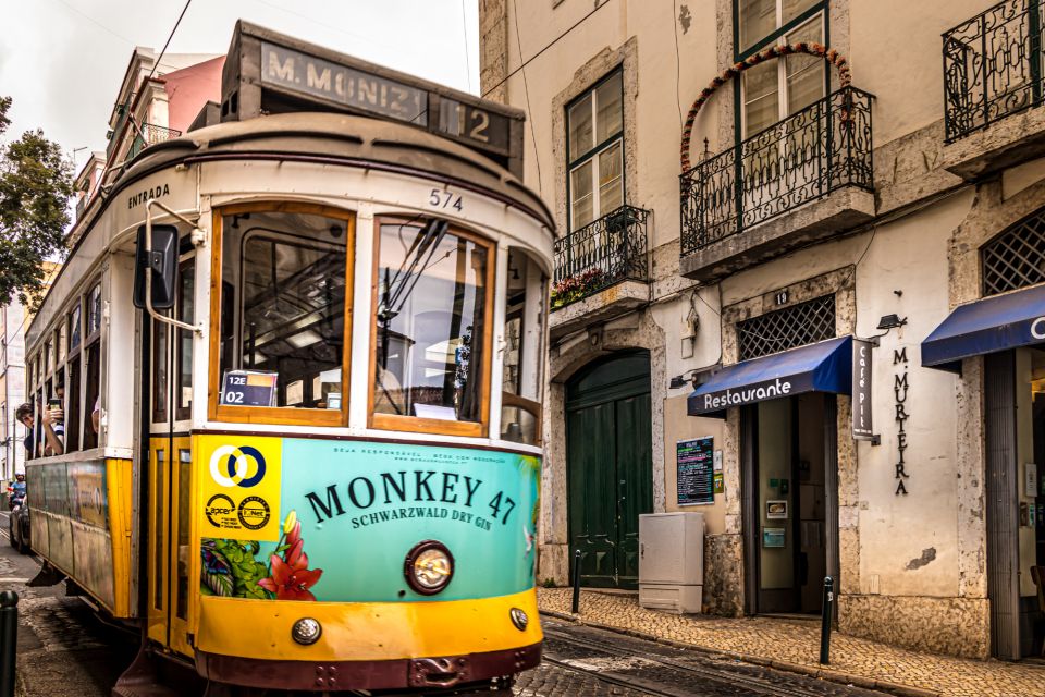 Lisbon: First Discovery Walk and Reading Walking Tour - Booking Information