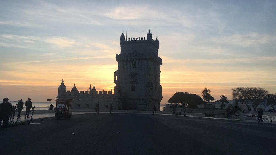 Lisbon: One Way Transfer To/From Coimbra - Exploring Portugals First University