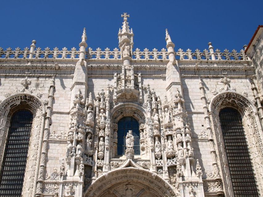 Lisbon: Private 4-Hour Tour - Rossio Square Exploration