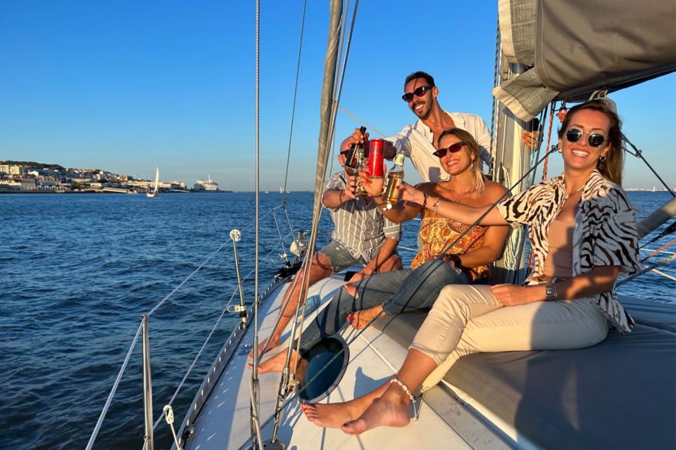 Lisbon: Private Sunset Sailing on the Tagus River - Tagus River Sights