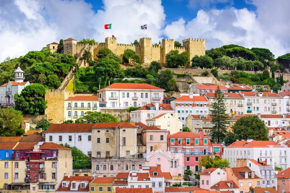 Lisbon: Saint Georges Castle Guided Tour With Entry Ticket - Experience Highlights