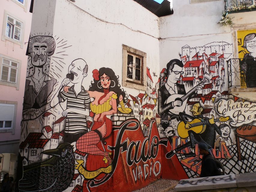 Lisbon: Street Art and Historical Walking Tour - Tour Inclusions