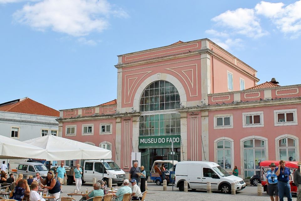 Lisbon: The Jewish Sephardic Walking Tour - Visiting the Lisbon Synagogue