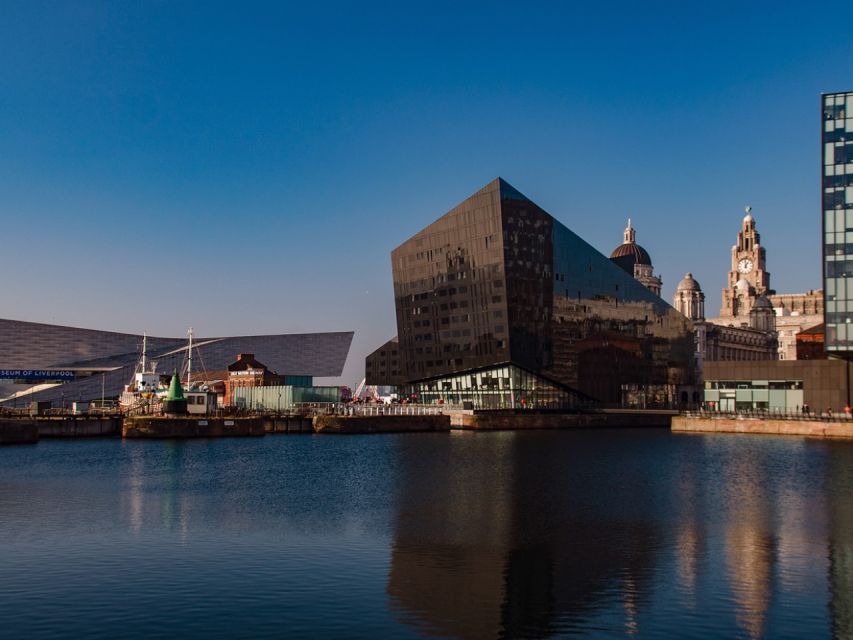 Liverpool in a Nutshell a Self-Guided Audio Tour in English - UNESCO-listed Maritime Hub of Albert Dock