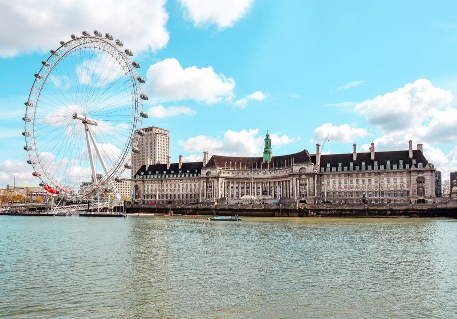 London: Afternoon Tea Cruise on the River Thames - Sights Along the Cruise