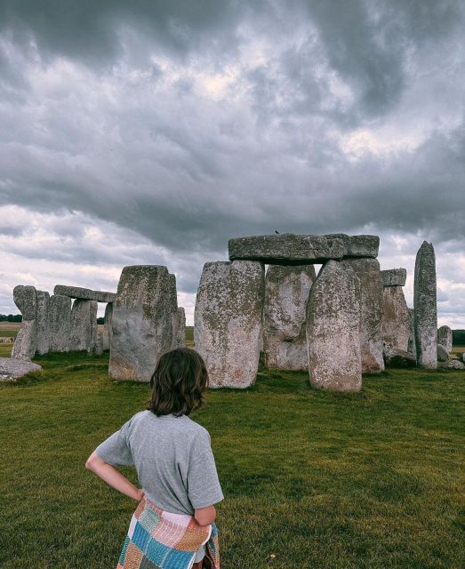 London: Stonehenge 6 Hour Tour By Car With Entrance Ticket - Live Tour Guide