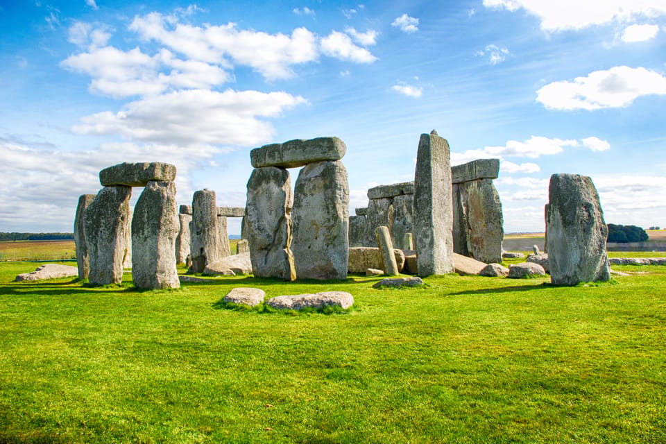 London: Stonehenge and Bath Full-Day Tour - Guided Tour Options