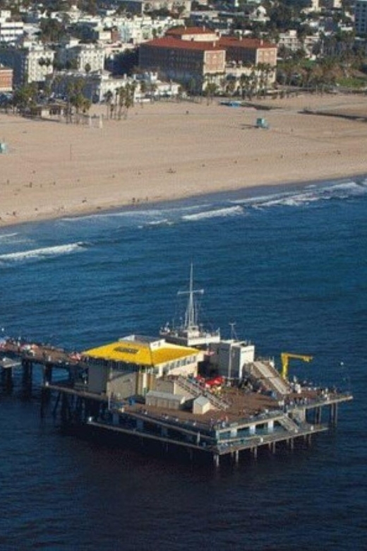 Los Angeles: 30 Minutes Helicopter Tour of the Coastline - Santa Monica Pier