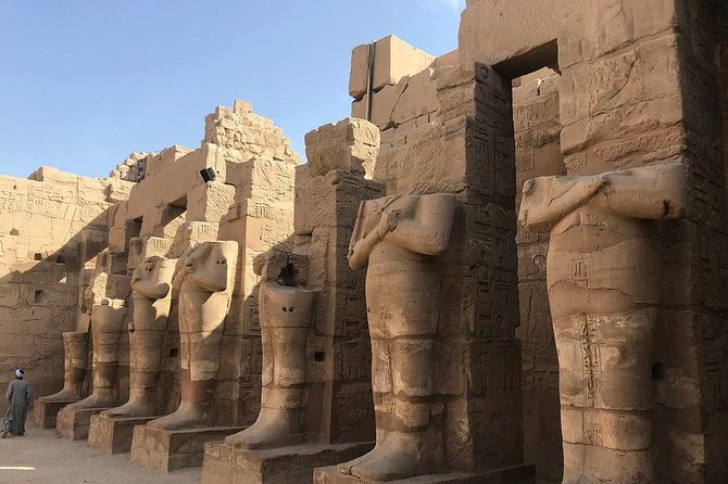 Luxor Day Tour From Hurghada, El Gouna Small Group With the Top Operator - Touring the Karnak Temple Complex