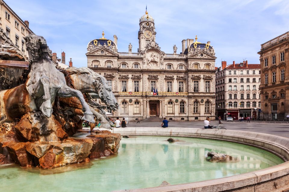 Lyon: City Exploration Game and Tour - Detailed Itinerary