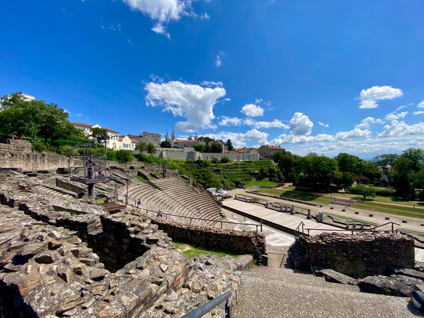 Lyon: Fourvirė District Smartphone Audio Walking Tour - Duration and Availability of the Tour