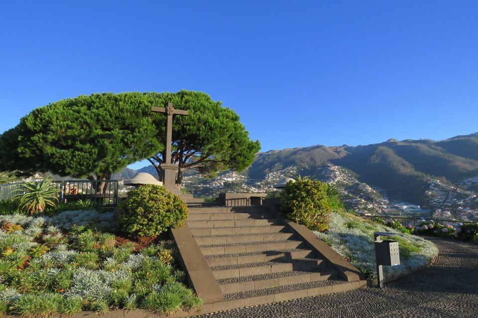 Madeira : Nuns Valleys and Pico Areeiro 4X4 Tour - Scenic Viewpoints