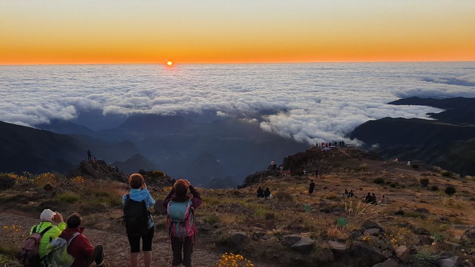 Madeira: Pico Do Areeiro Sunrise Tour - Experience and Features