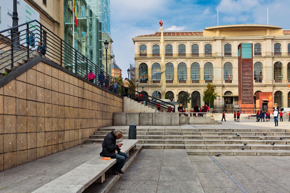 Madrid: Reina Sofia Museum Private Tour With Skip-The-Line - Art History Context