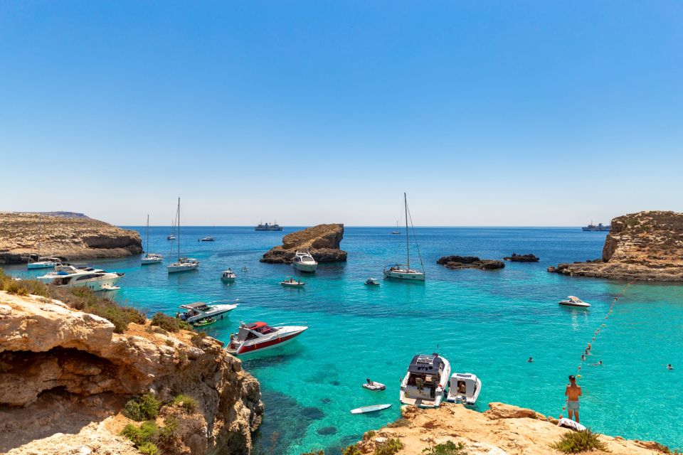 Malta: Blue Lagoon, Comino & St Pauls Islands Cruise - Onboard Amenities