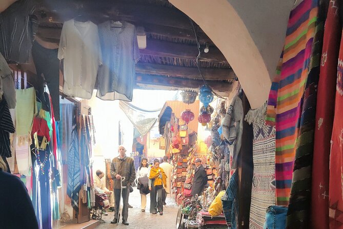 Marrakech Shopping Tour With a Local Guide in the Souks - Cancellation and Booking