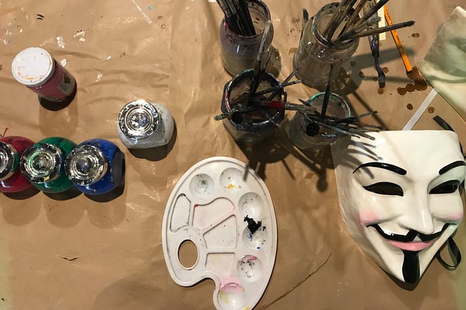 Mask Workshop - Paint Your Own Venetian Mask in Venice, Italy - Accessibility and Participation