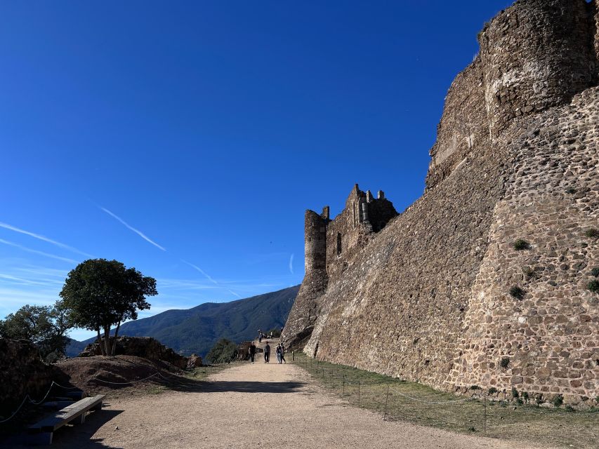 Medieval Castles and Girona City Exclusive Trip With Lunch - Castell Dhostalric