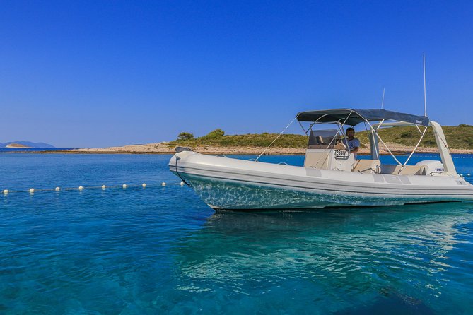 Mesmerizing Hvar Speed Boat Tour With Optional Wine Tasting - Discovering Red Rocks