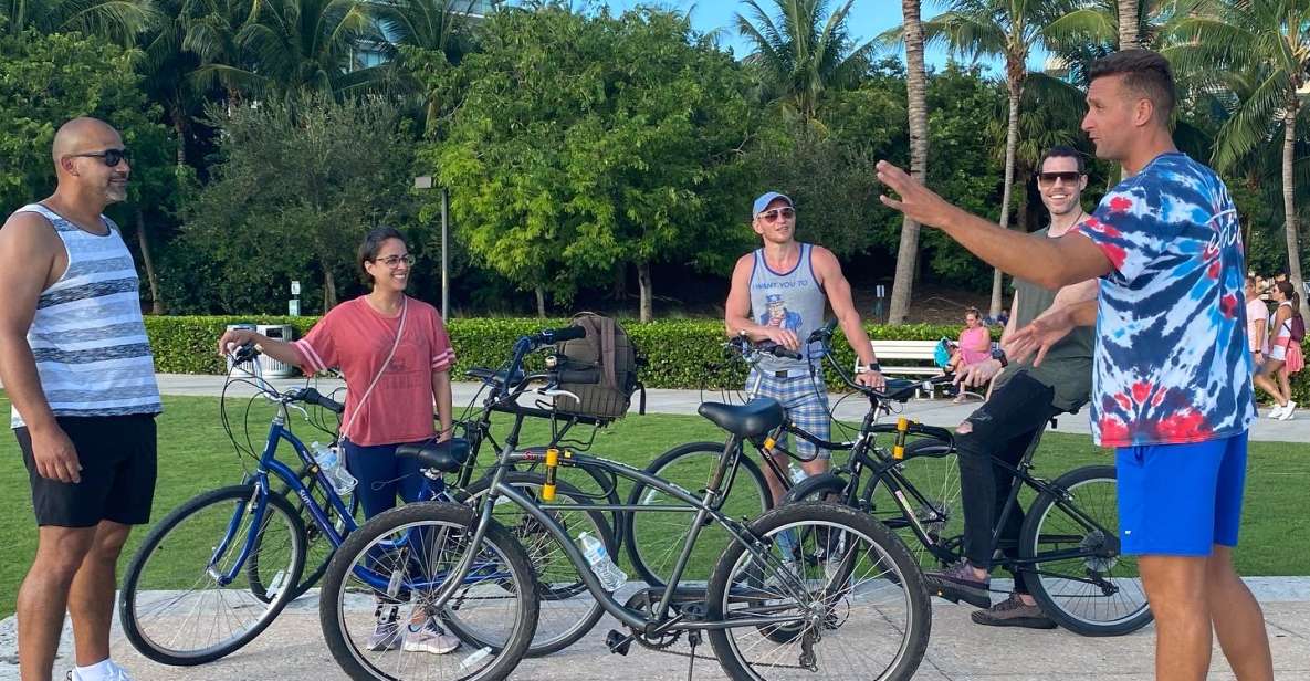 Miami Beach Art Deco & History Non-Touristy Bike Tour - Architecture and History