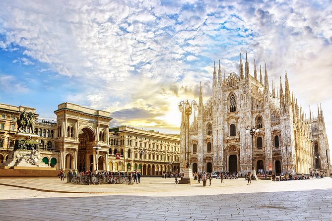 Milan: Duomo Cathedral Tour - Accessibility and Transportation