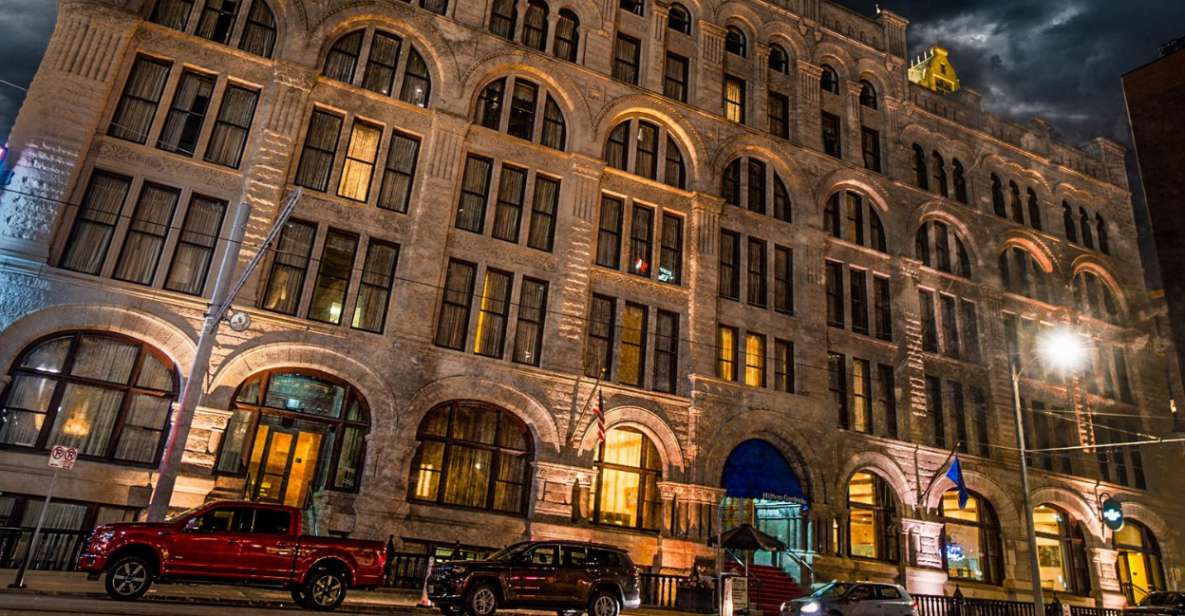 Milwaukee: Macabre Milwaukee Walking Tour - Cancellation and Reservations