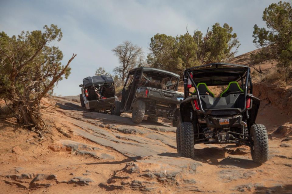 Moab: Self-Driven Guided Sunset UTV Tour to Fins N Things - Off-road Exploration in Fins N Things