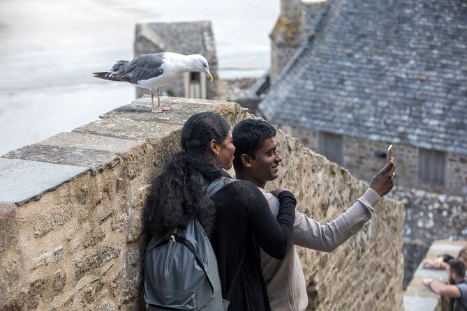 Mont Saint Michel Day Trip From Paris With English Speaking Guide - What to Expect