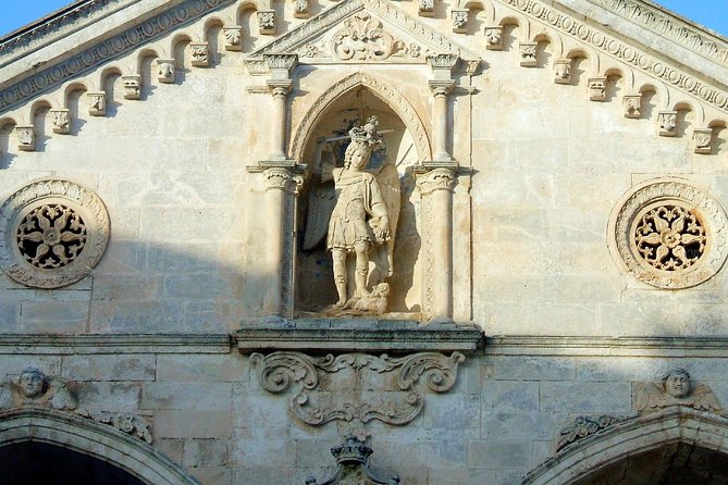 Monte Sant Angelo Tour: an Amazing Spiritual Sanctuary of Archangel St. Michael - Castle With Byzantine Origins