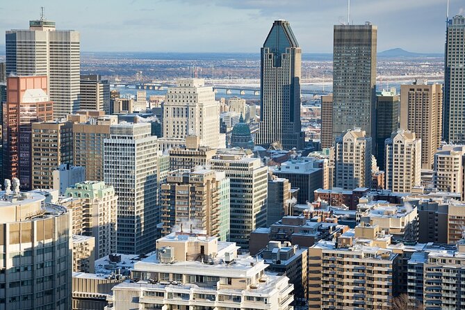 Montreal, Quebec & Ottawa: Escorted Bus Tours From Toronto - Tour Pickup and Start Time