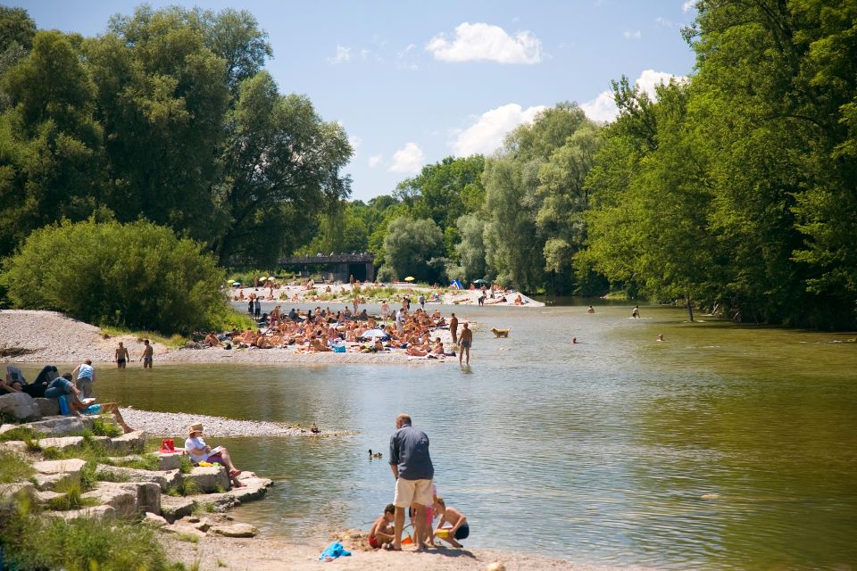 Munich 1.5-Hour Introductory Segway Tour - Visiting the Isar River